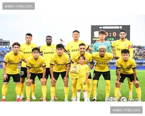 青岛西海岸阿齐兹雷森德进攻特点鲜明 球队反击战术有基础 青岛西海岸阿齐兹雷森德进攻特点鲜明 球队反击战术有基础